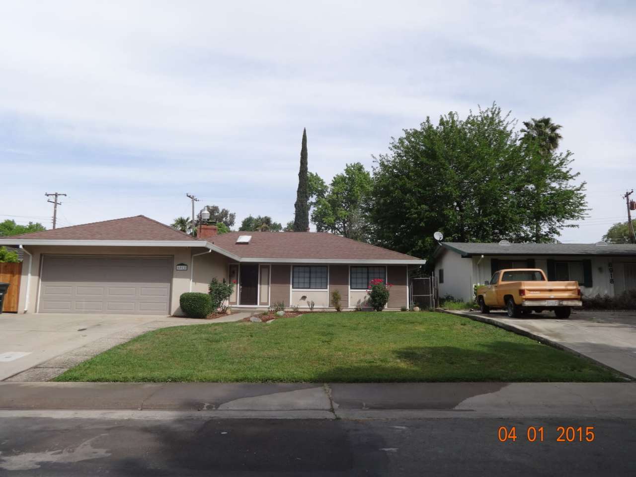 COMING SOON! 3 bedroom 2 bath home in Citrus Heights with a Pool!