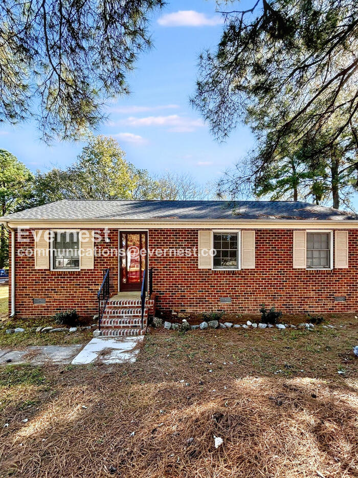 4609 Hillbrook Avenue