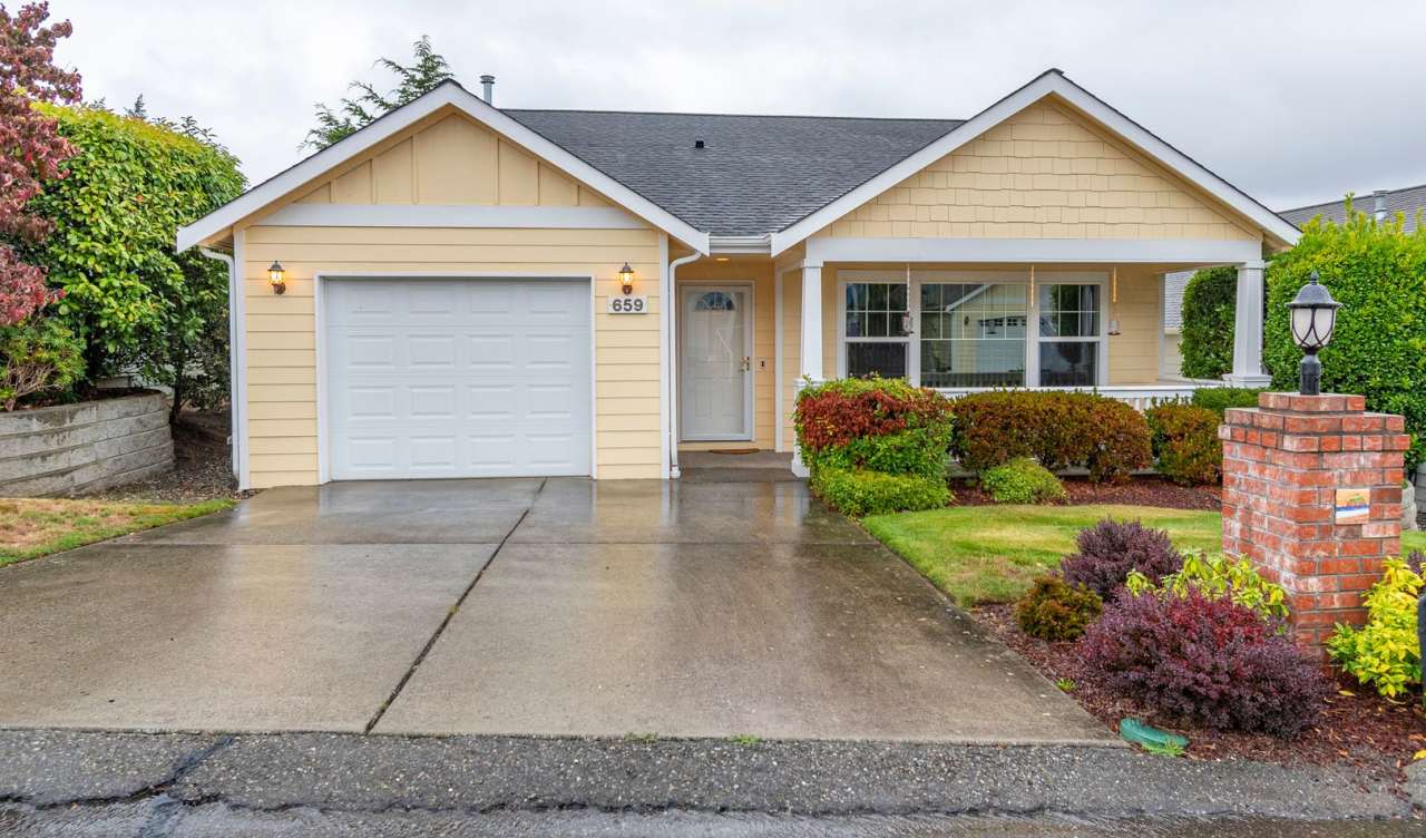 2 Bd 2 Bath Home in 55+ Community