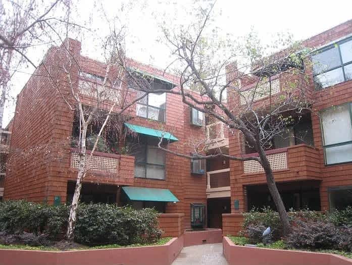 4173 El Camino Real Apt 10