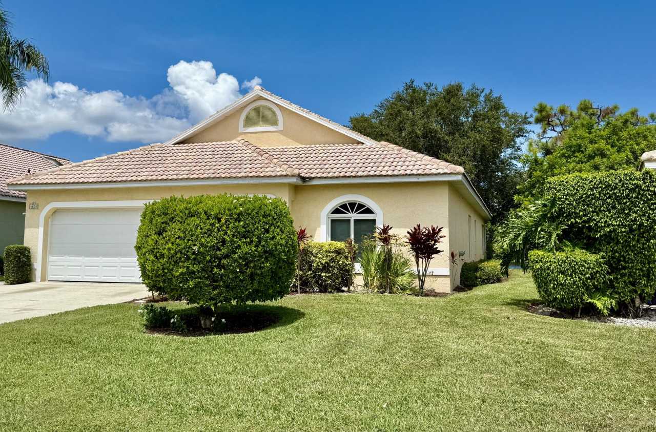 6008 SE Walkers Cay Court