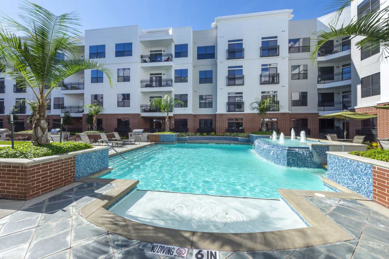 Instrata Upper Kirby