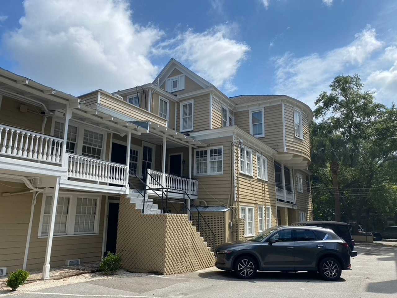 1 Bedroom 1 Bath Condo in Harleston Village - Downtown