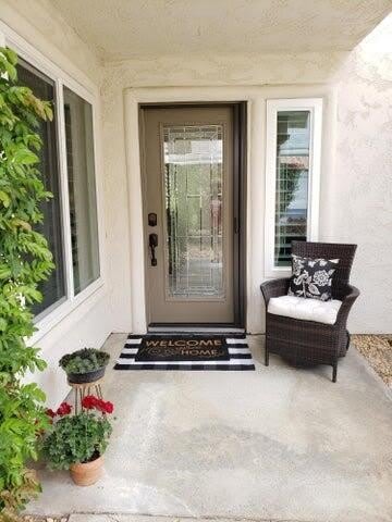 190 Desert Falls Circle