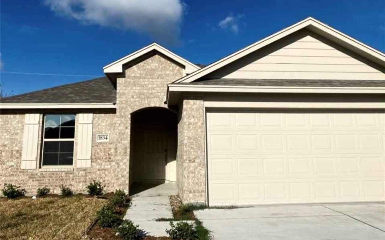 New Construction Home Move in Ready!