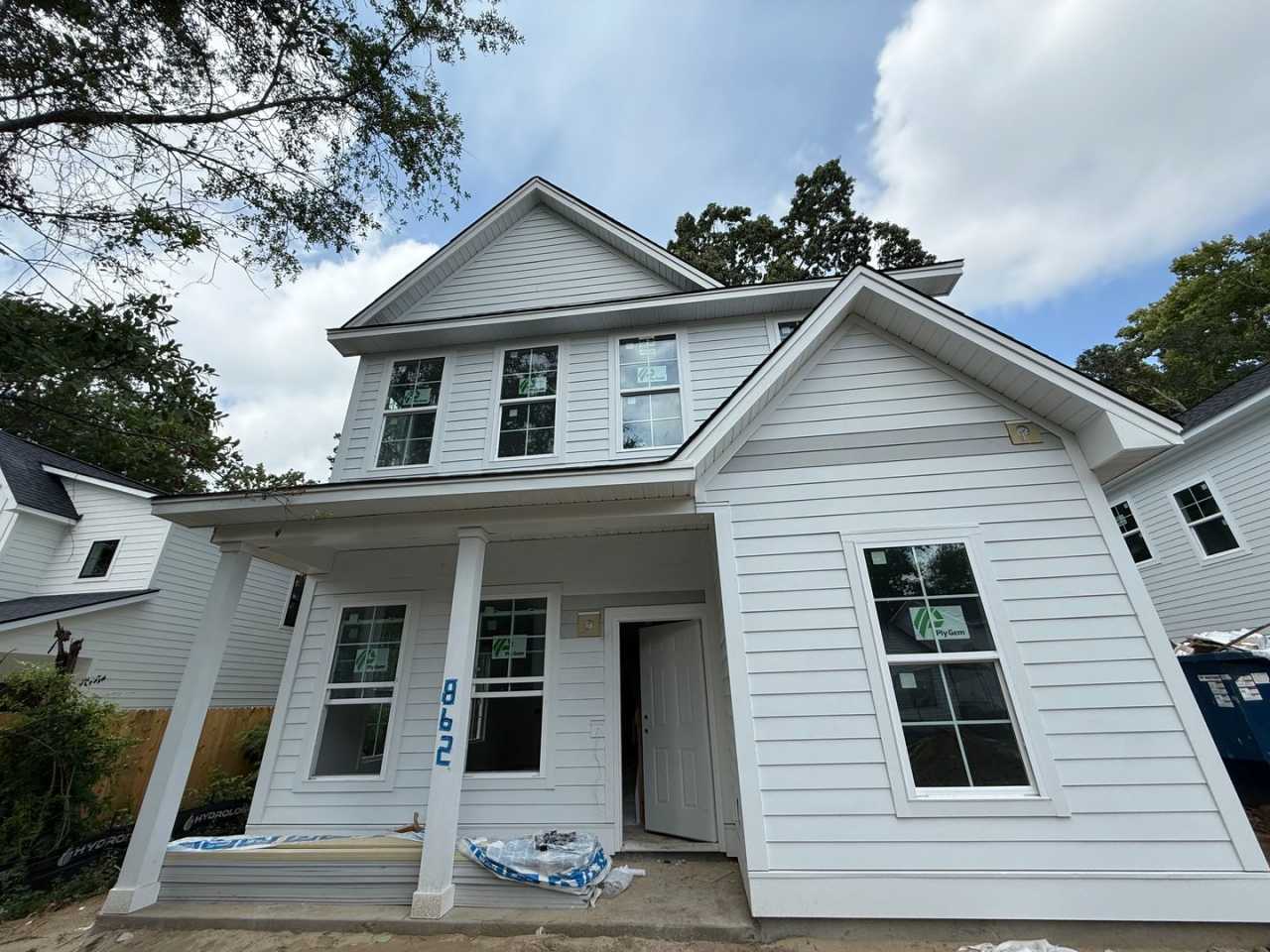 New Construction Near Downtown Charleston!