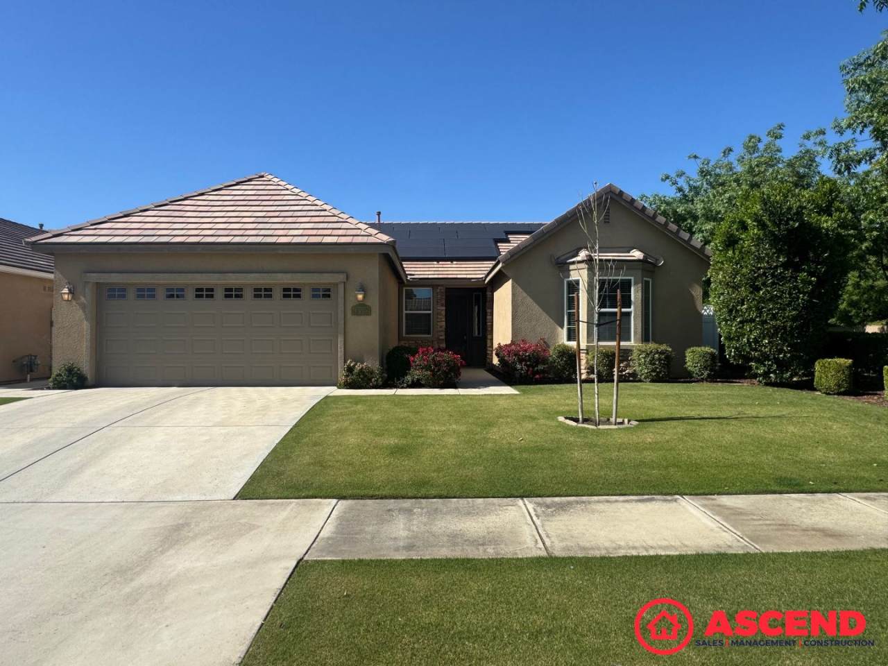 Splendid Home In Rosedale Area!