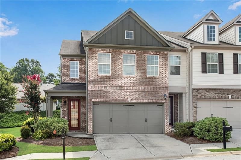 2405 Sardis Chase Court