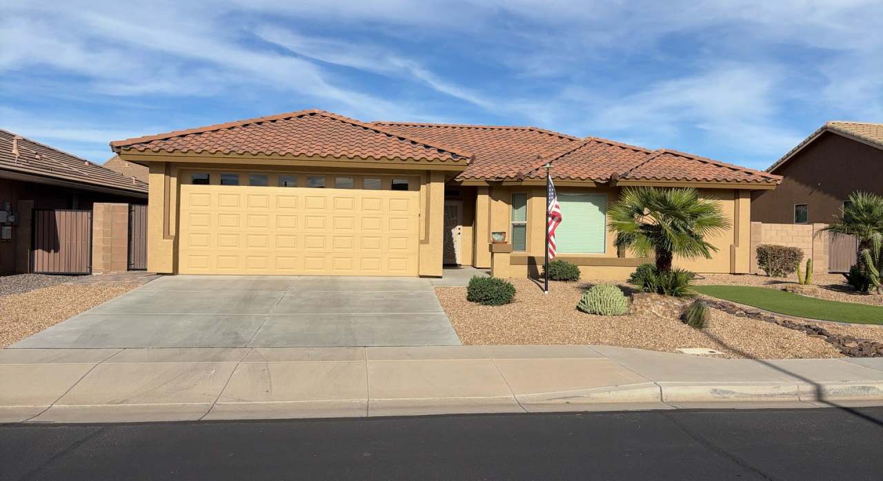 Sunland Springs Village