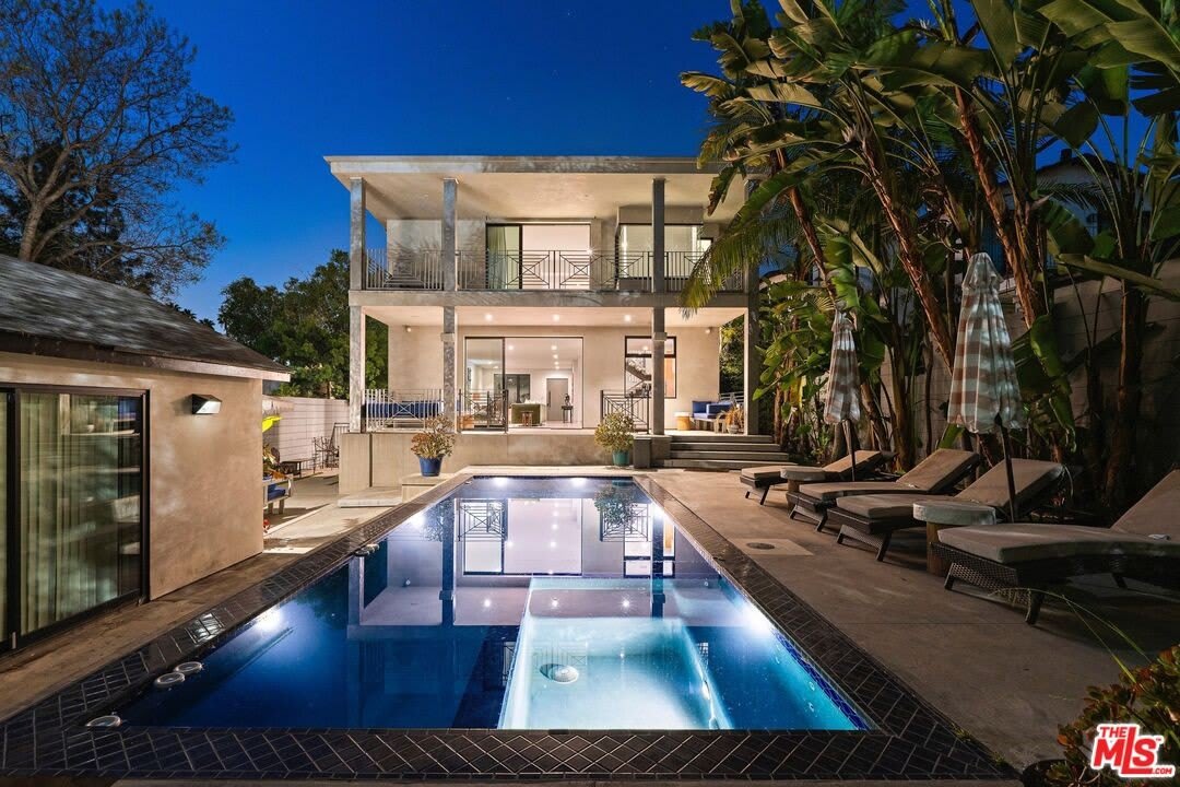 1724 N Sierra Bonita Ave