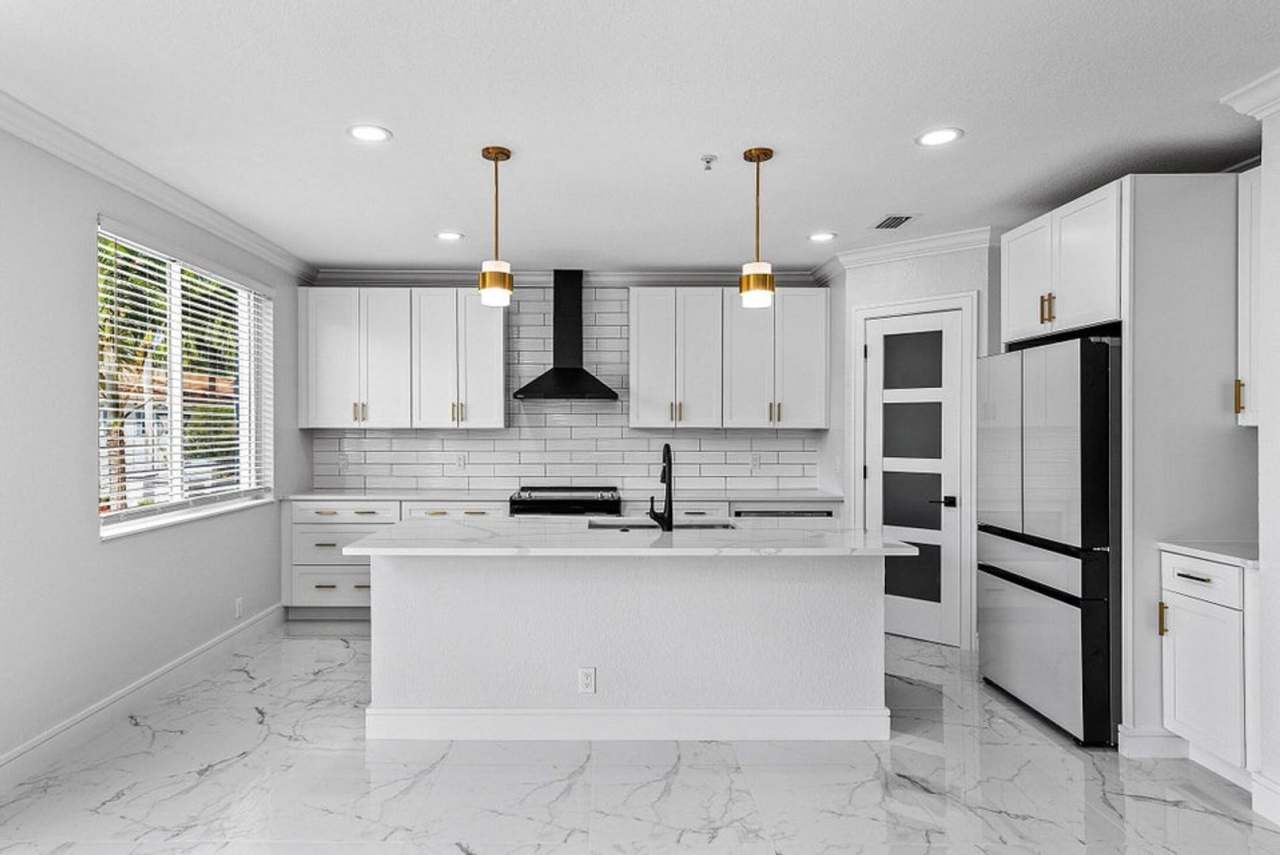 3006 Waterside Circle 3006, Boynton Beach, FL 33435