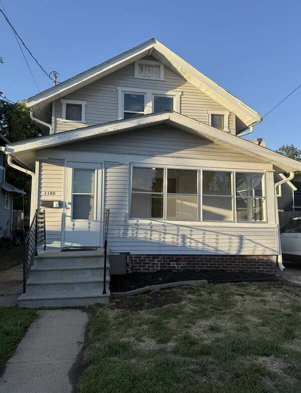 1106 Garfield Avenue