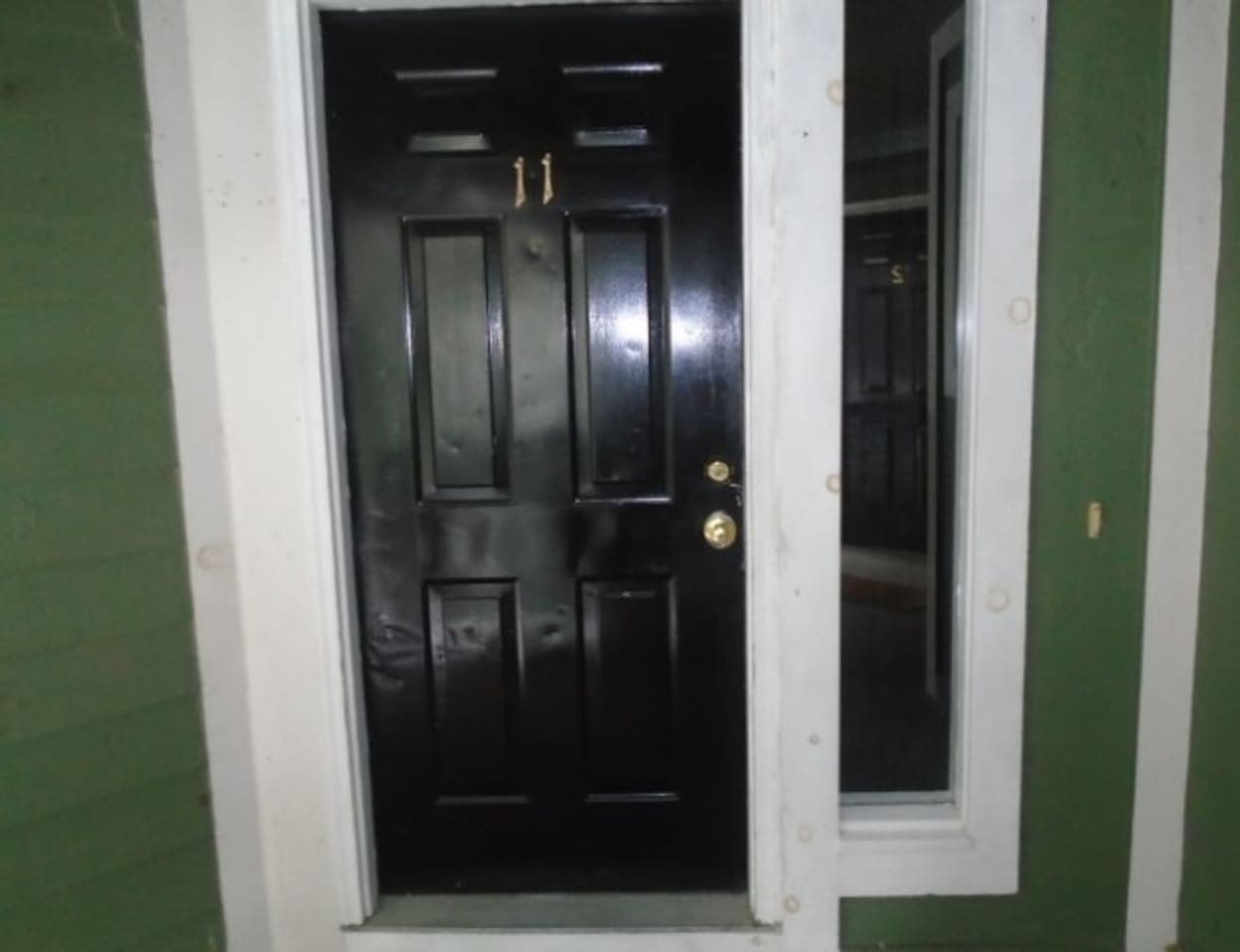 2 bedroom condo for rent close to base!