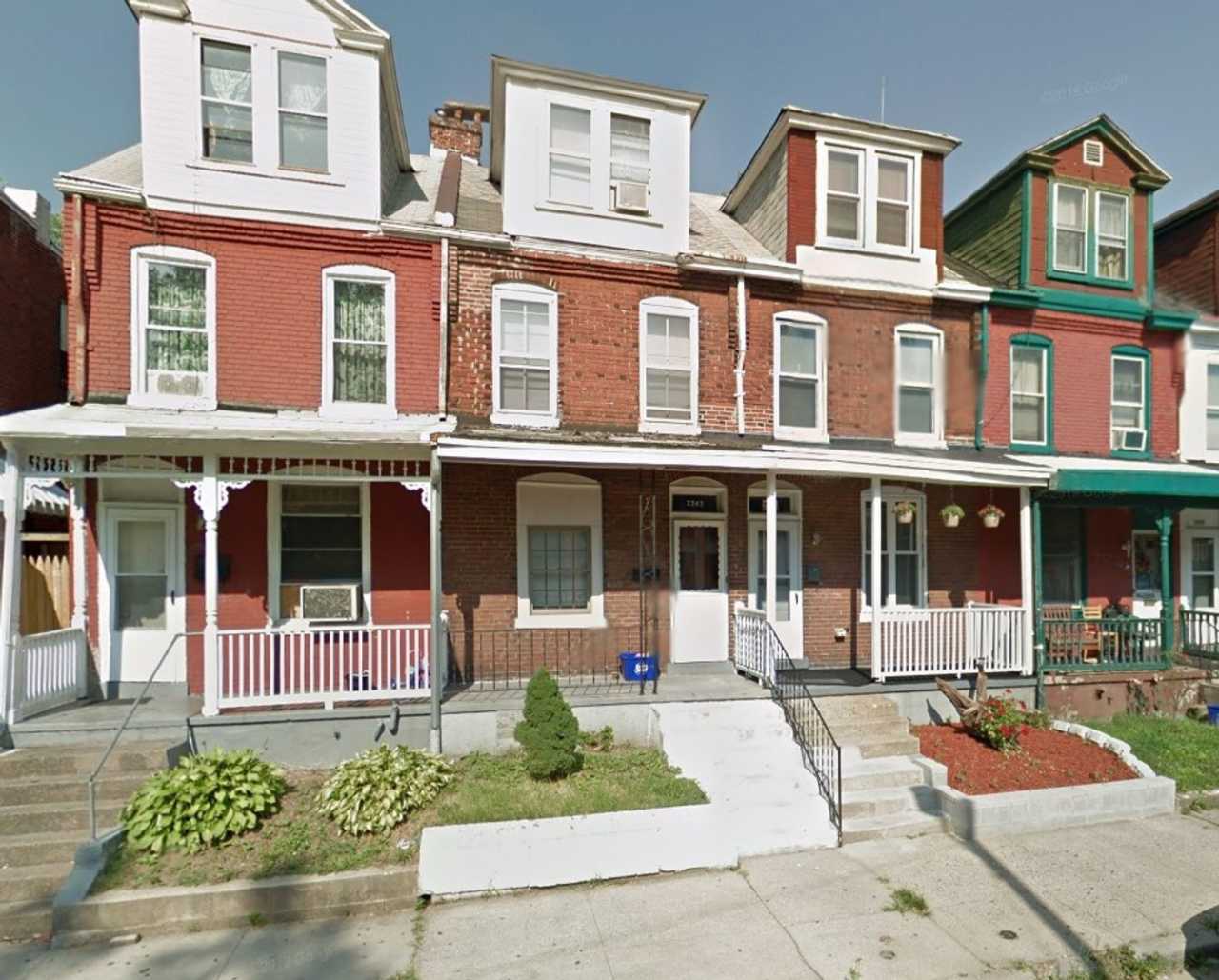 4 Bedroom in Harrisburg!