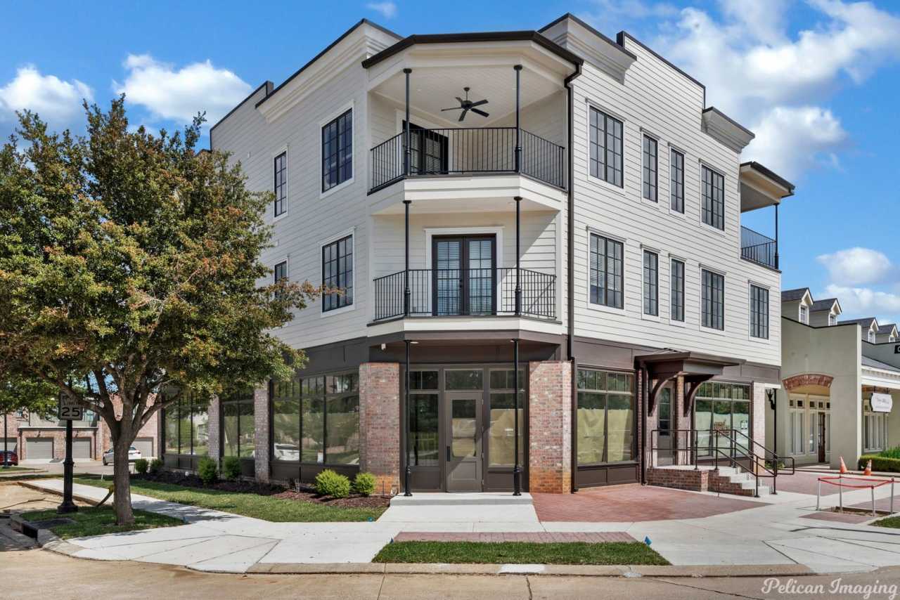 Visit this New Stunning Build in Provenance Waiting For You!