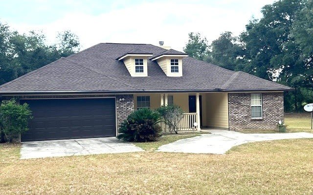 1114 NW WHITE SPRINGS AVE