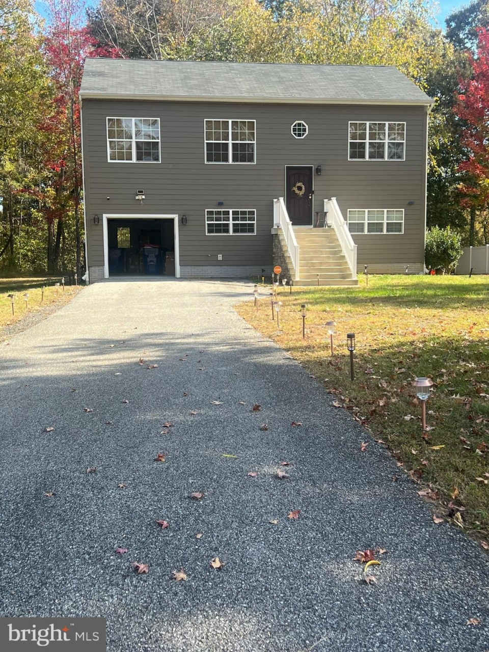 12124 RIVERVIEW Drive