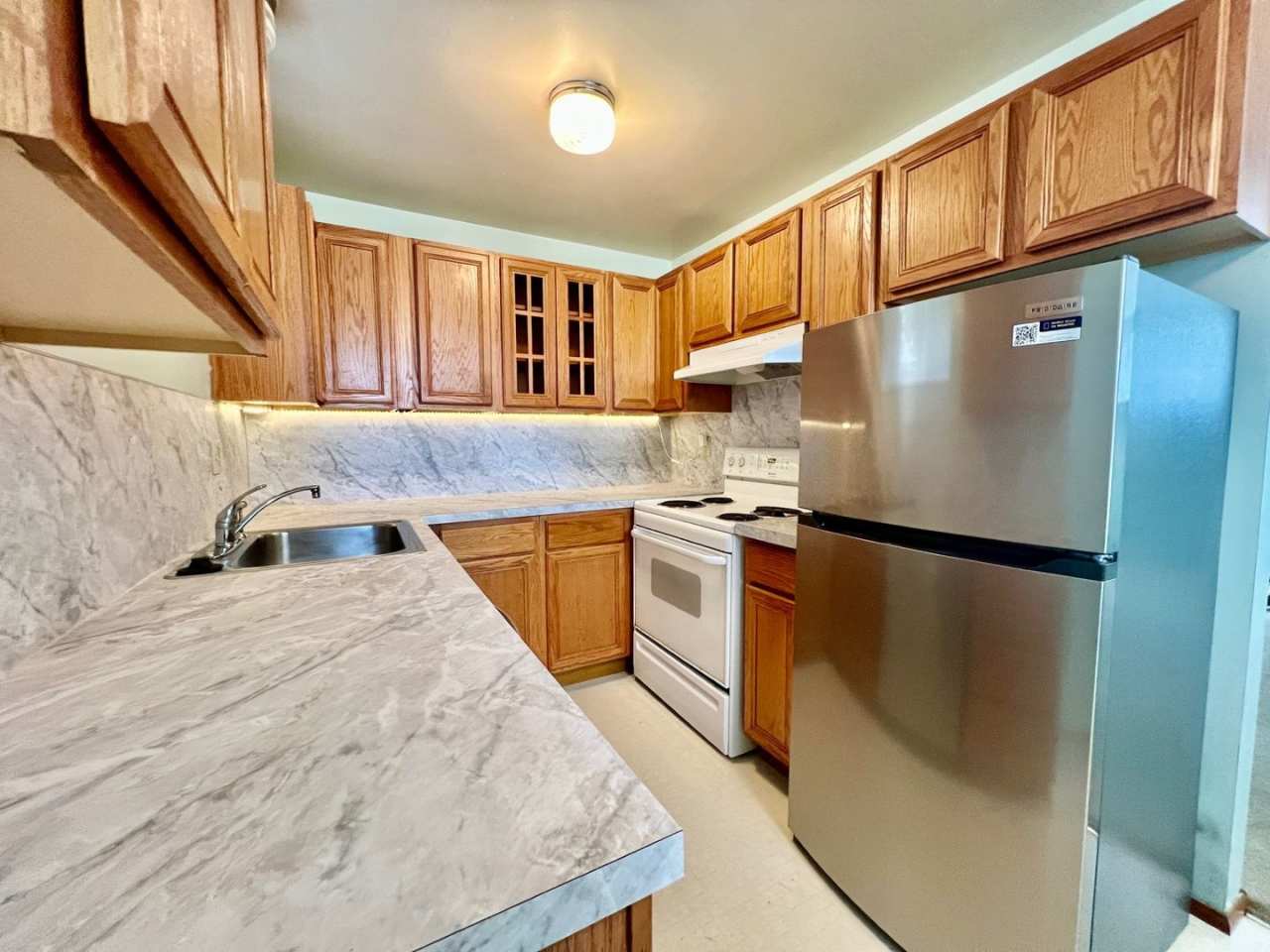 2bd/1ba Seattle Triplex