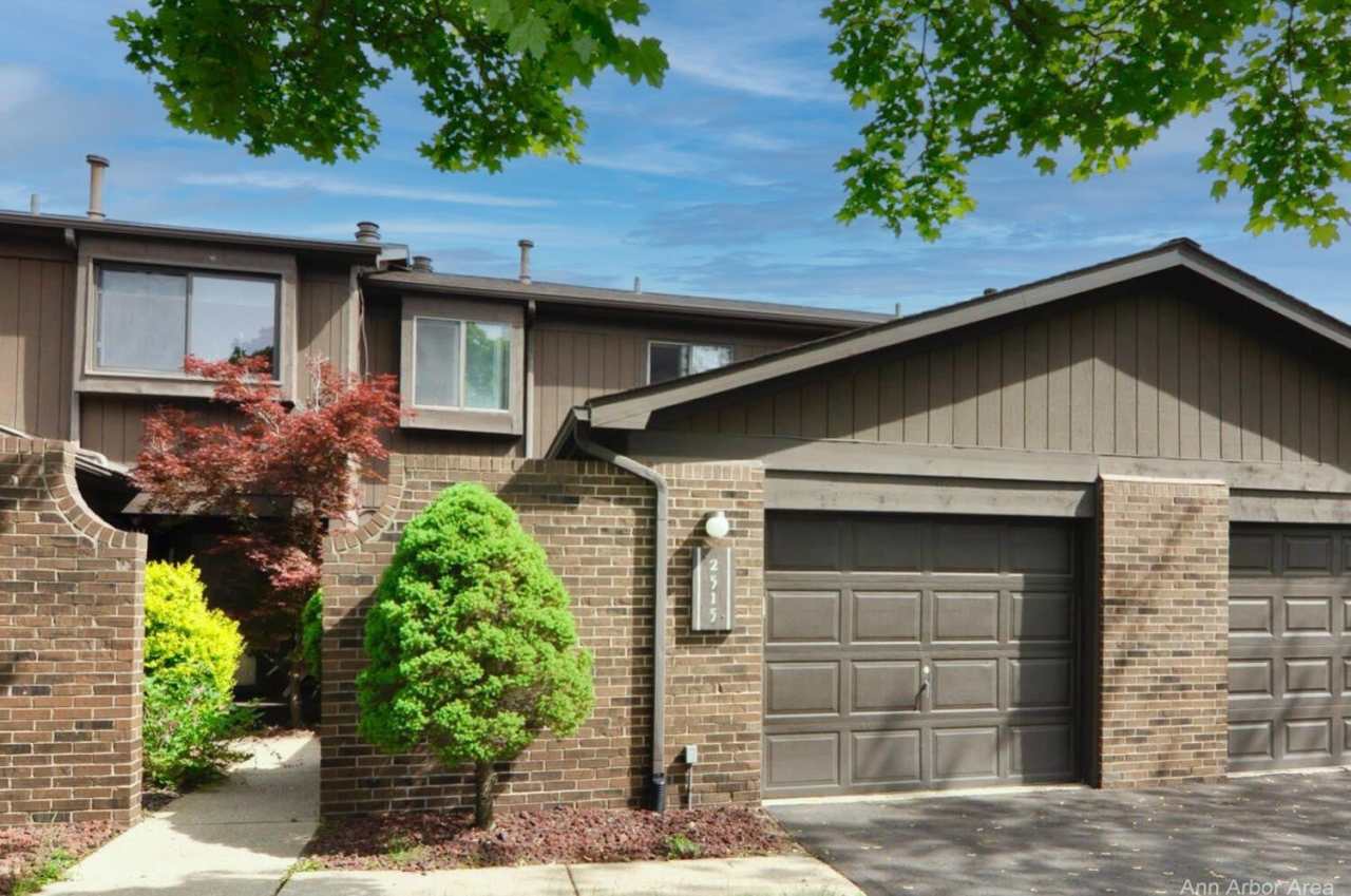 2515 Meade Ct. Court