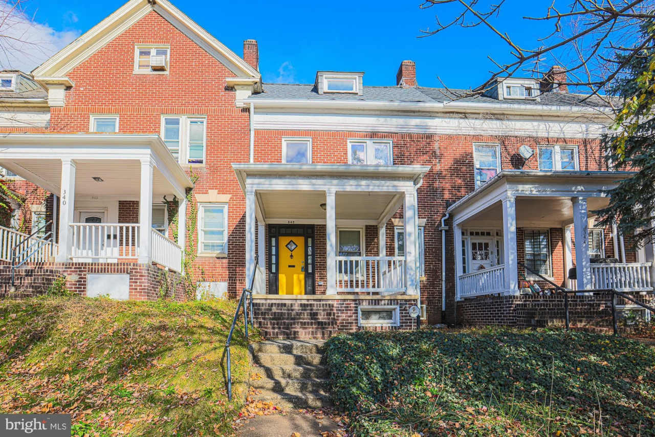 342 E UNIVERSITY Parkway