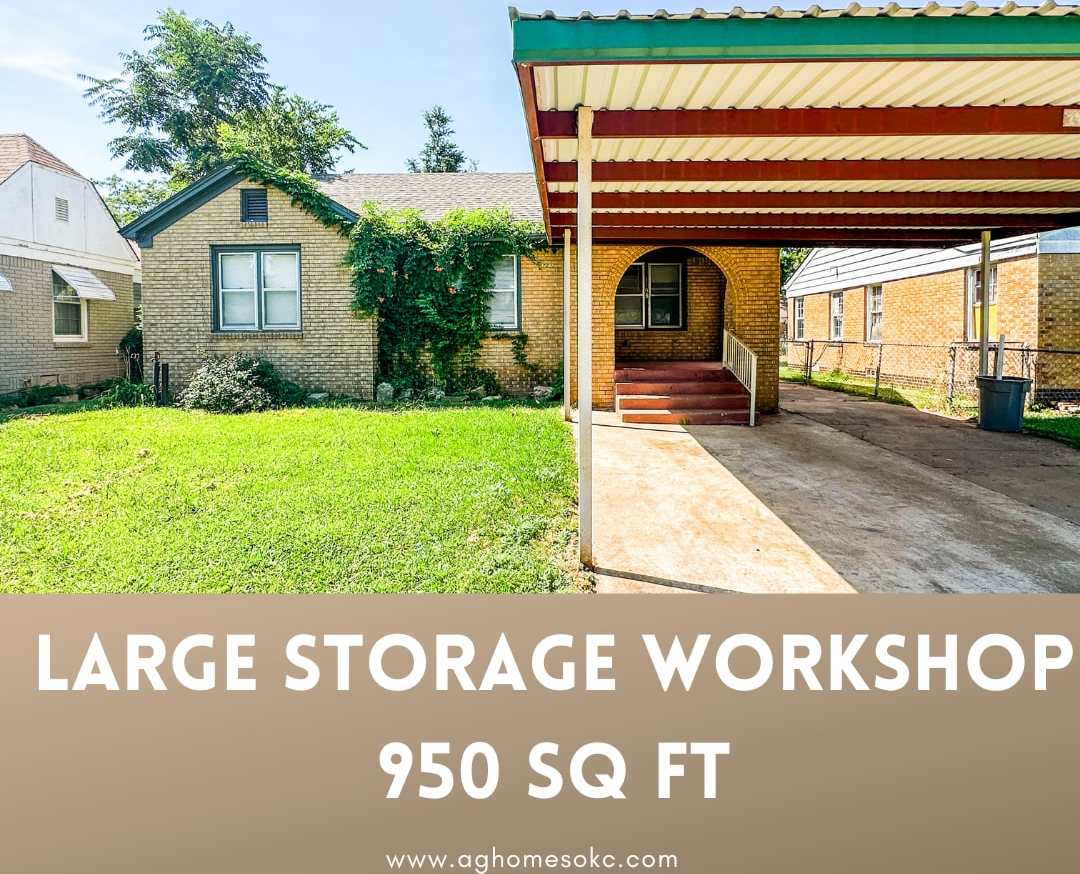 3 Bed / 1 Bath - LARGE Workshop!