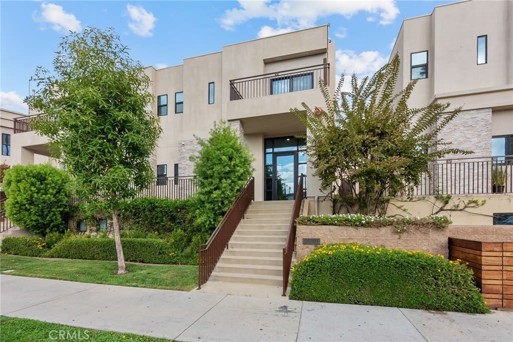 18703 Redwing Street