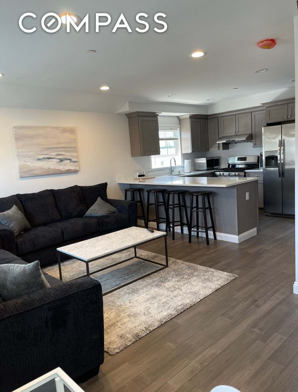 92-16 Rockaway Freeway