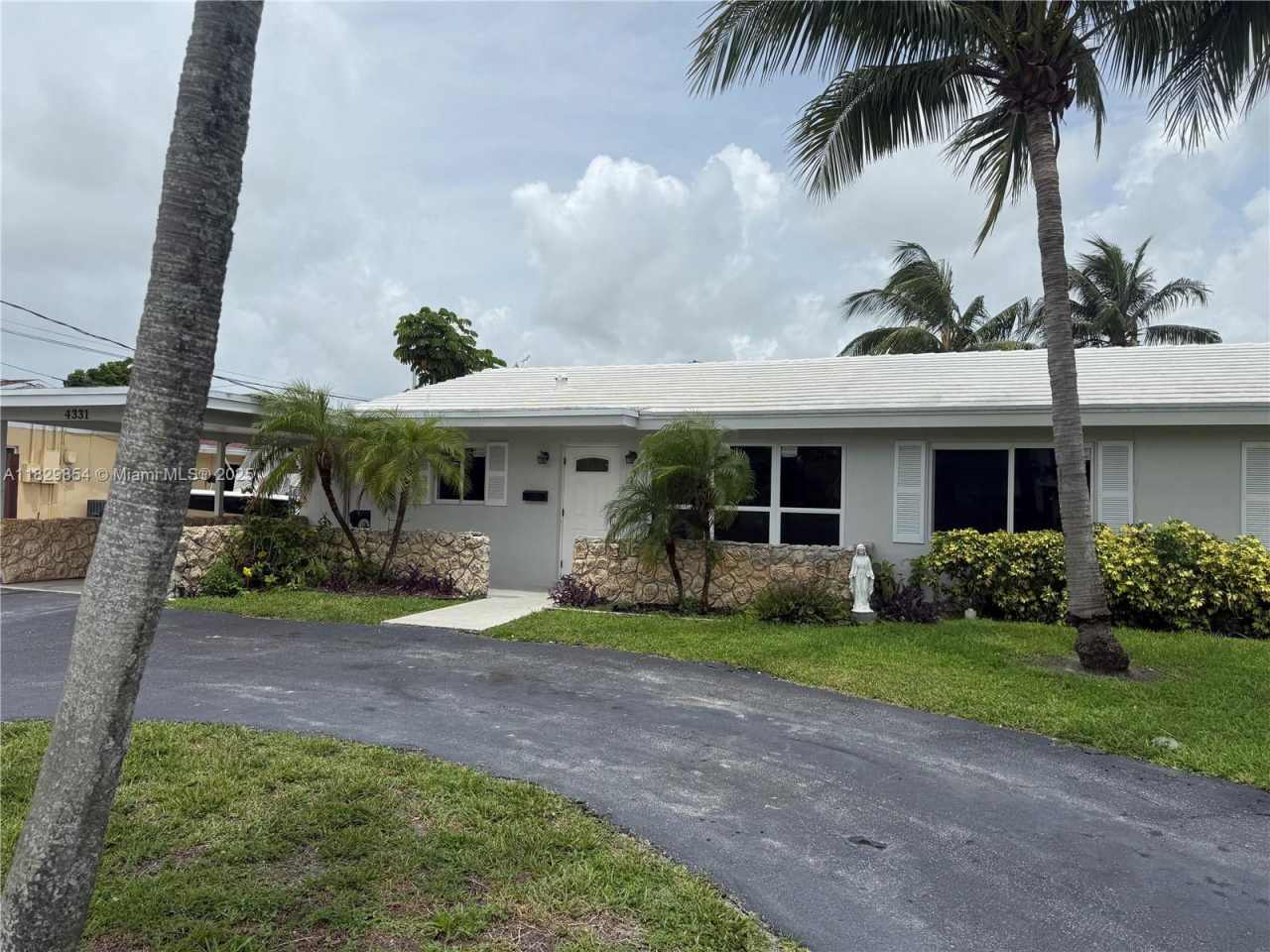 4331 Northwest 10th Street