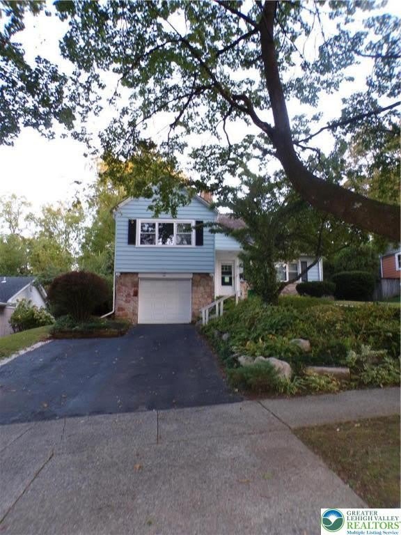 2440 W Livingston Street