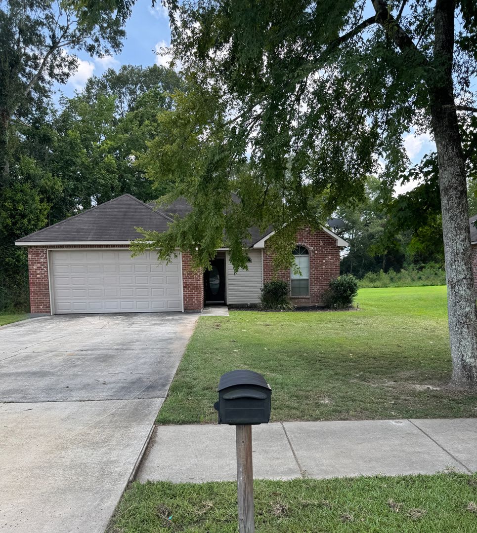 Beautiful Rental in Walker, LA