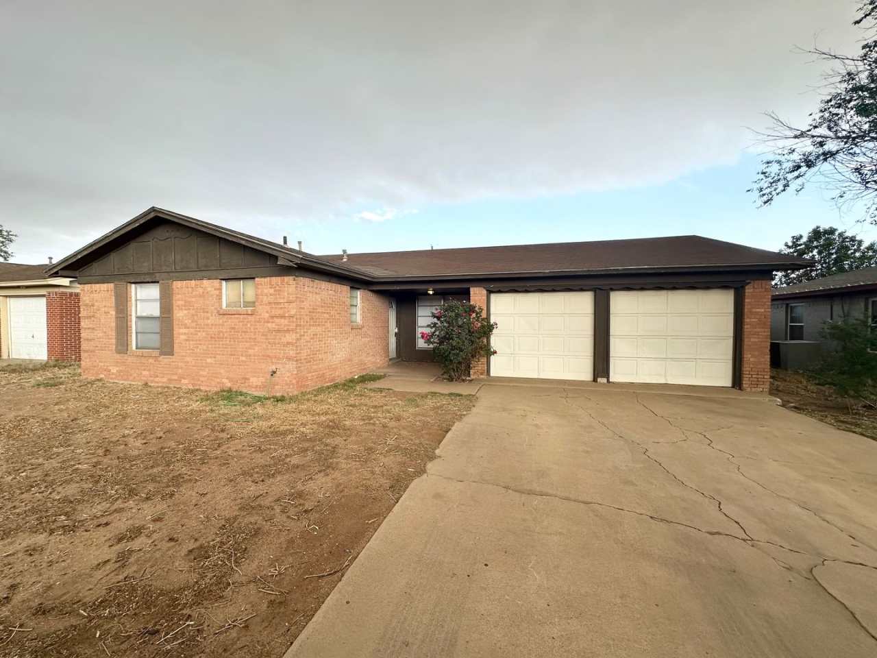 3 Bed 2 Bath Ready To Rent ASAP!