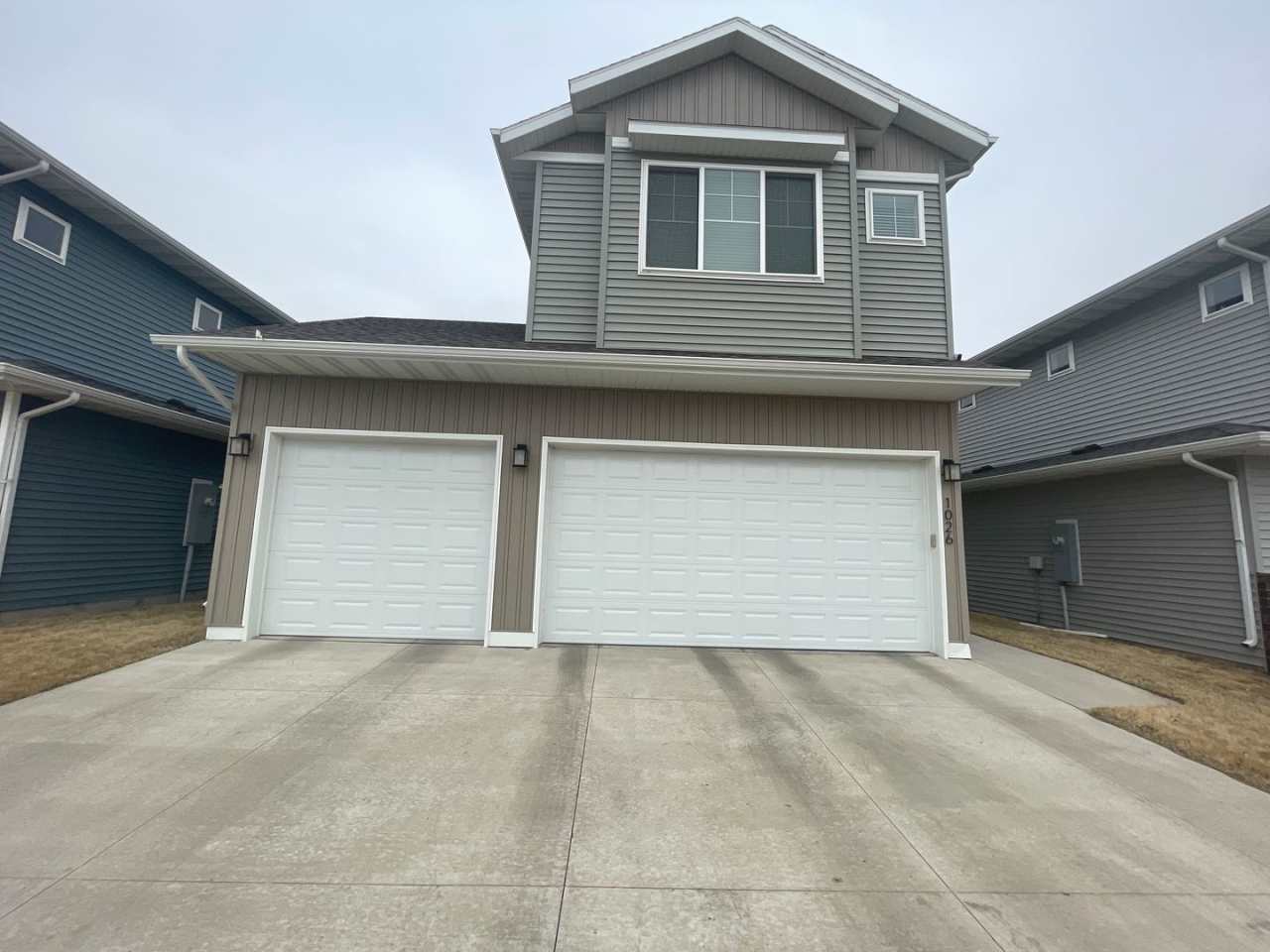 4-bedroom, 3.5-bathroom West Fargo Single-Family Home w/ 3 Stall Garage