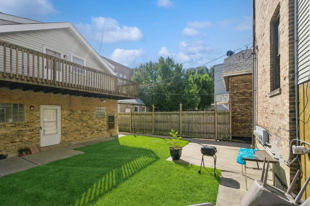 2519 S Millard Avenue