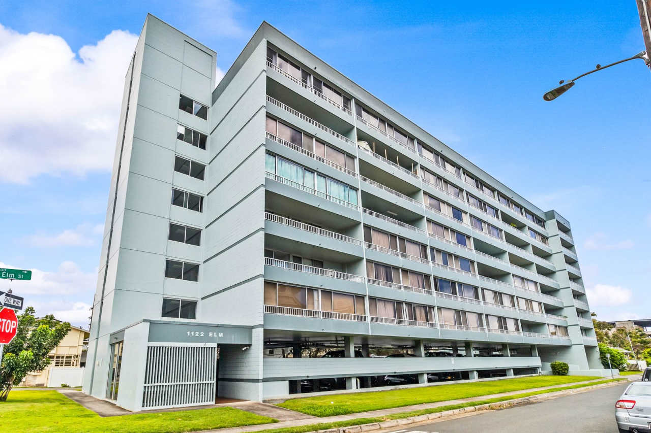 Cute and Newly Upgraded 1/1/1 near Ala Moana