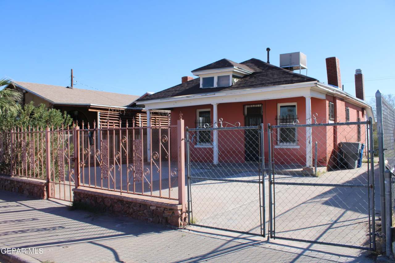 3114 E MISSOURI Avenue