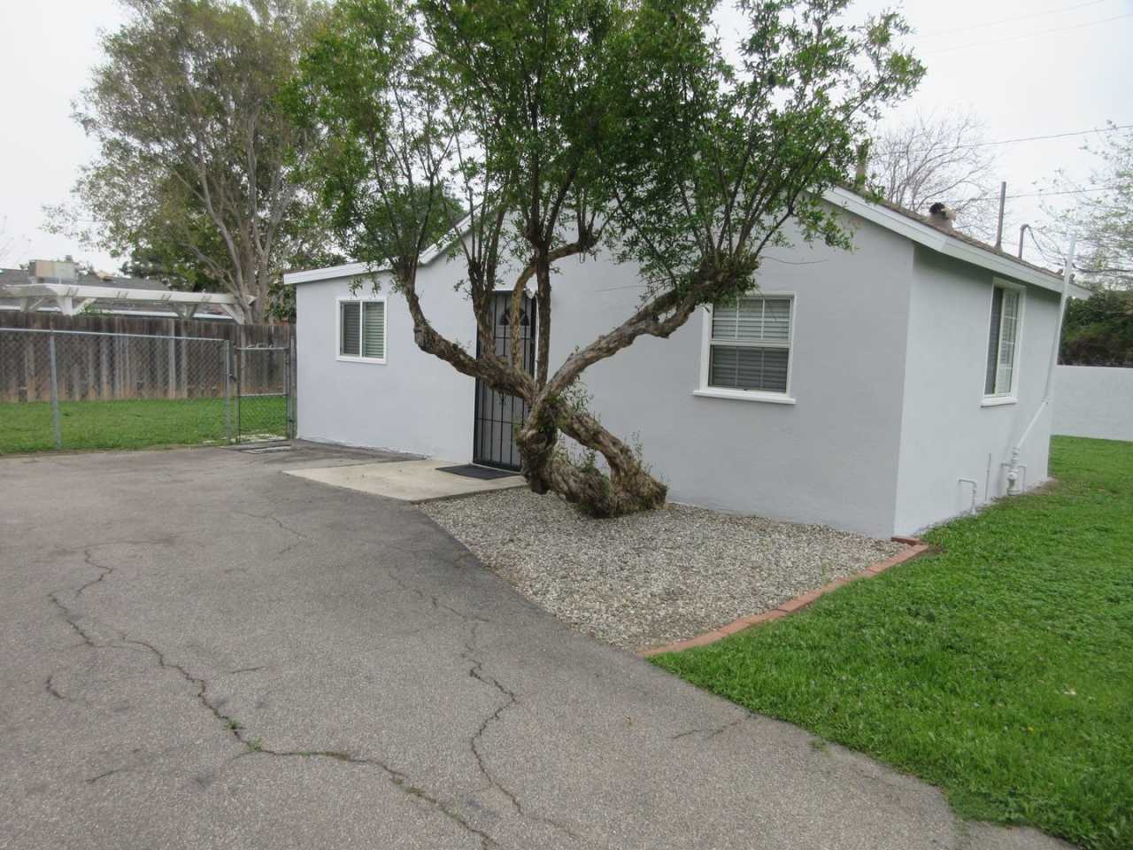 Renovated Guest House in Sylmar on Cobalt