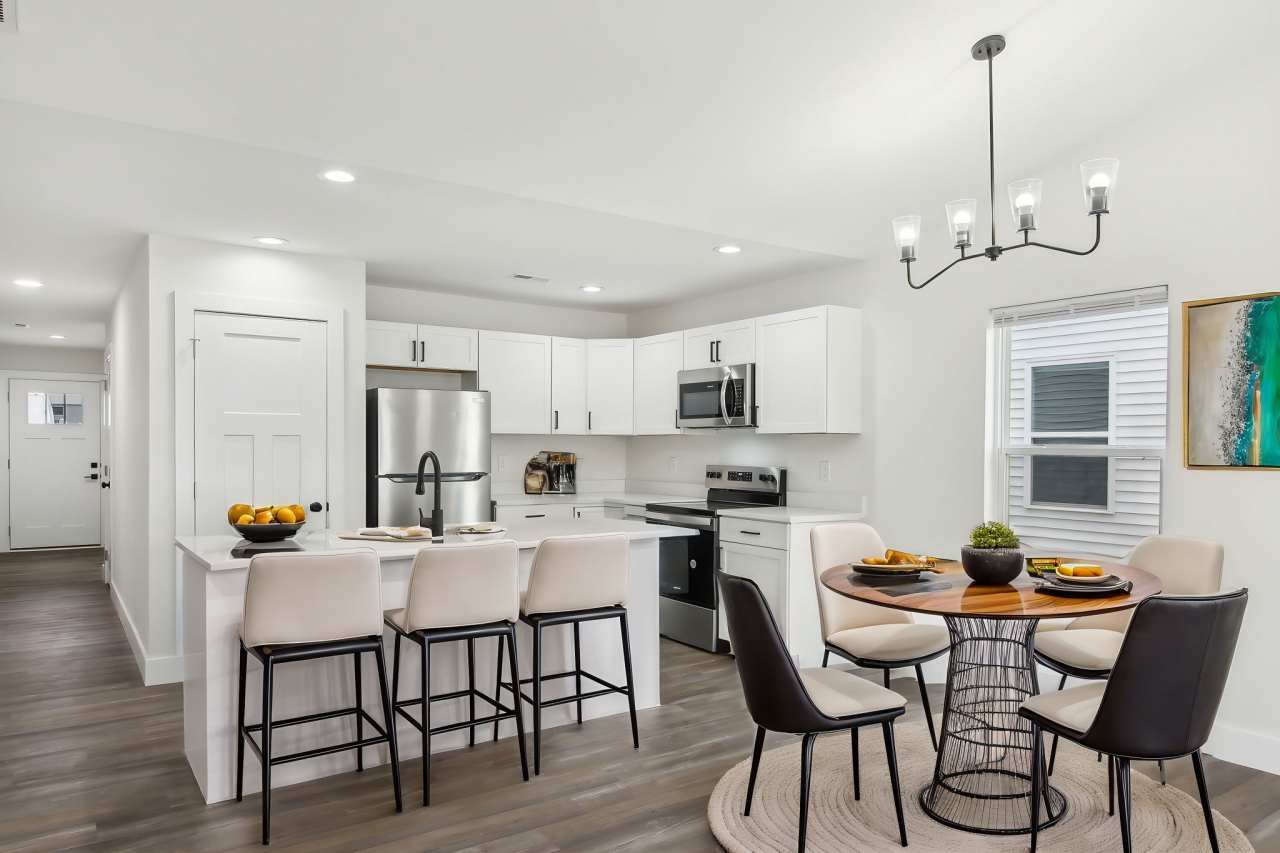 5025 Aspen Spring Way - 1