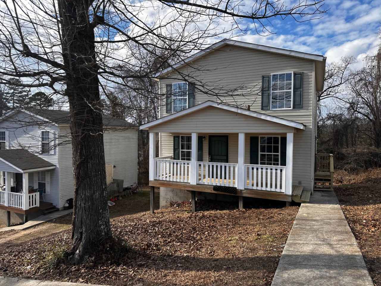 3 bedroom 2 bathroom for rent!