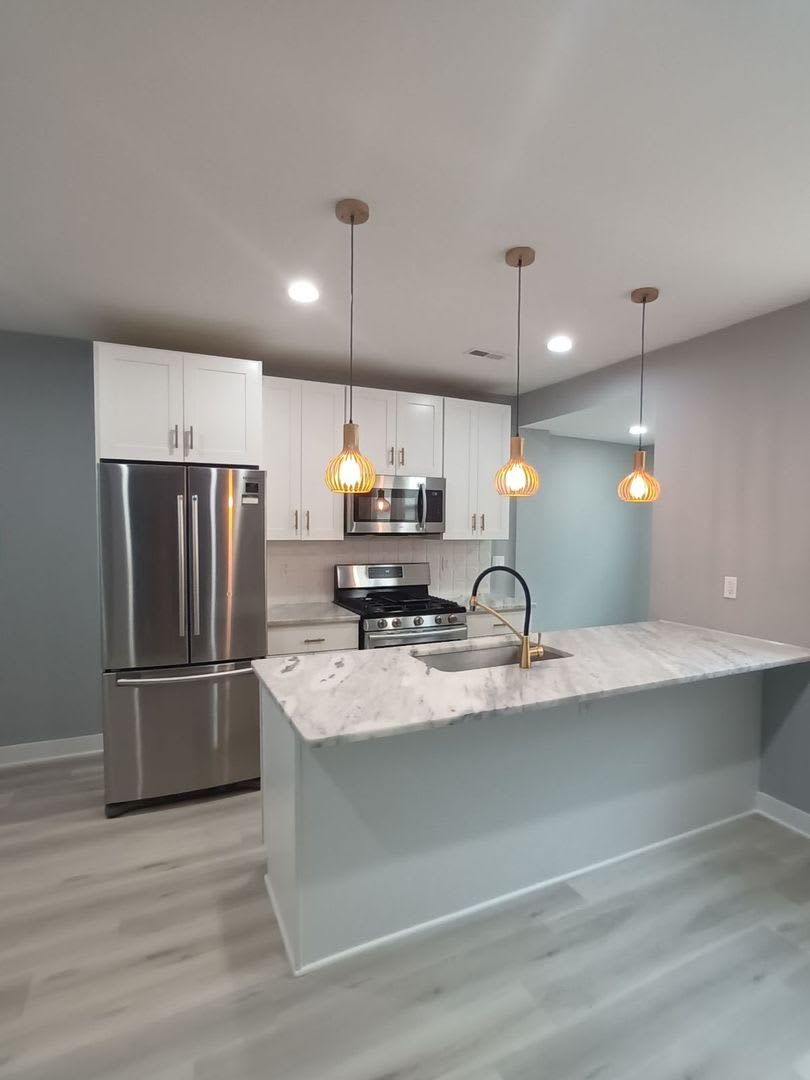 Newly Renovated 3BD/1BA Hunting Park - Available Now!!!