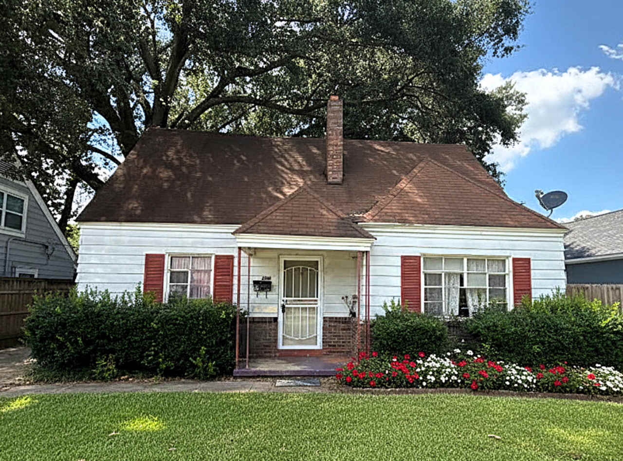 1295 Foxcroft Street