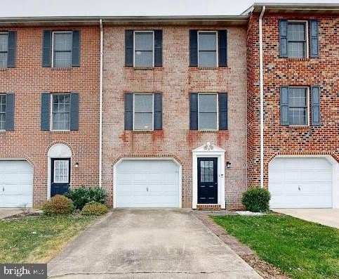 8 RUTHERFORD PLACE
