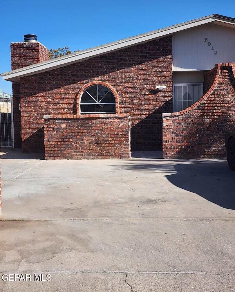 2912 East Glen Drive