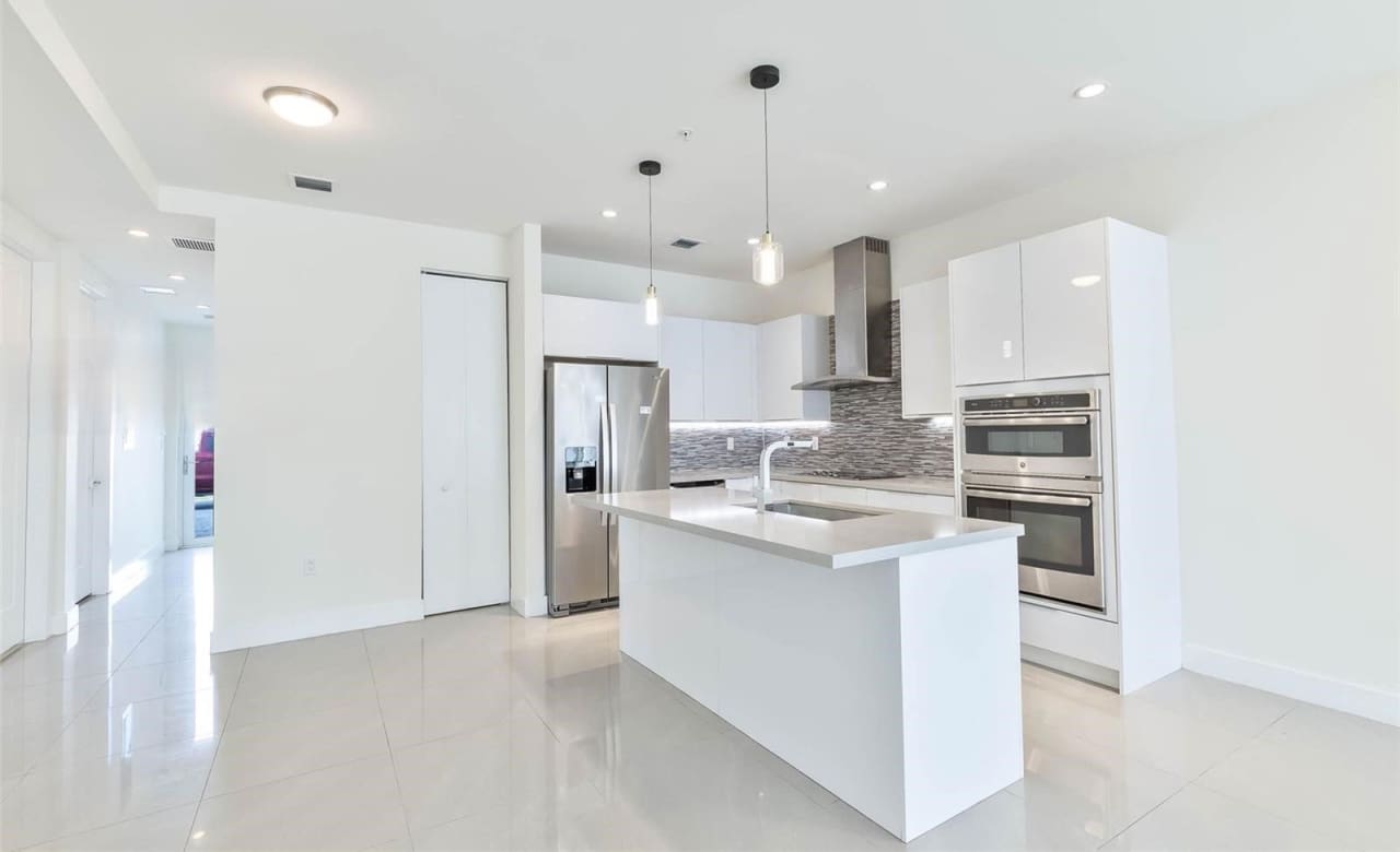 6310 Northwest 103rd Place