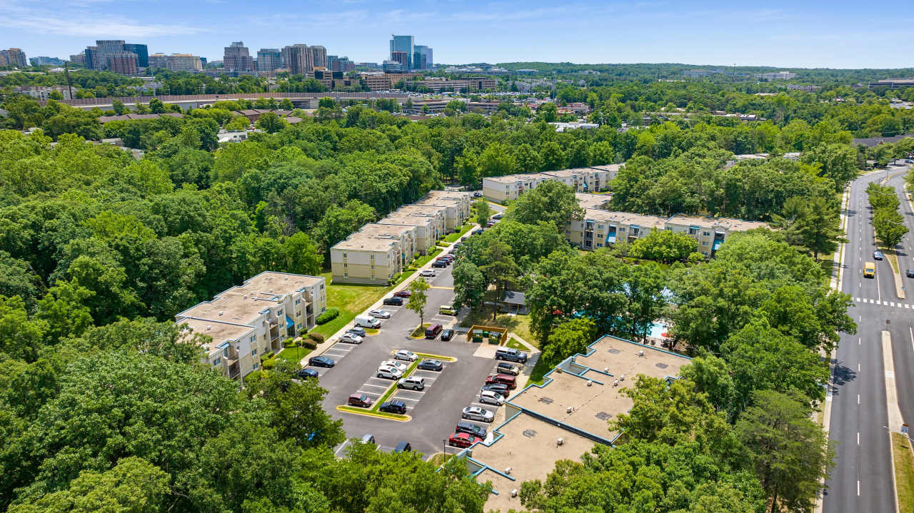Stuart Woods Apartments