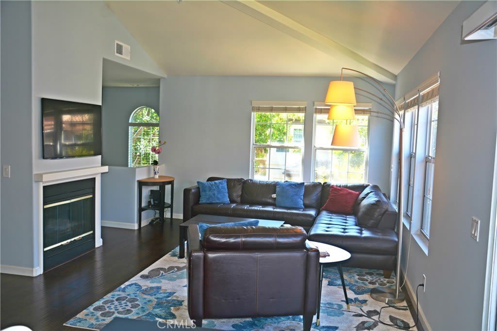 246 Montana Del Lago Drive