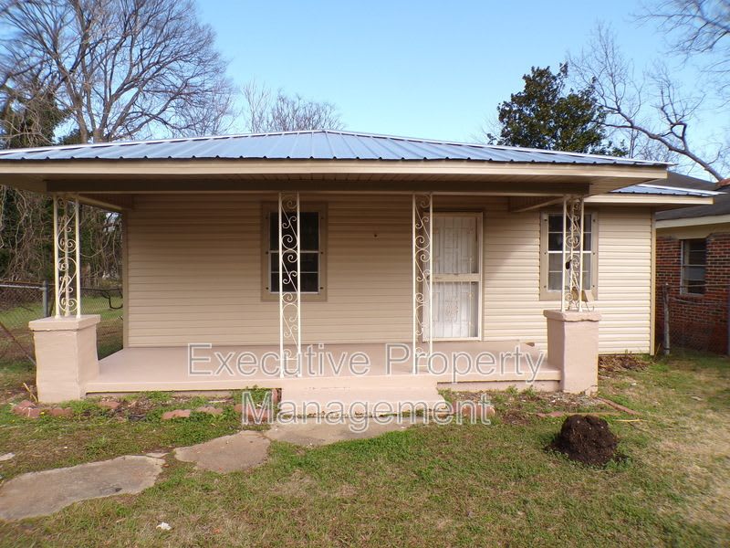 2308 Mayfield Avenue SW