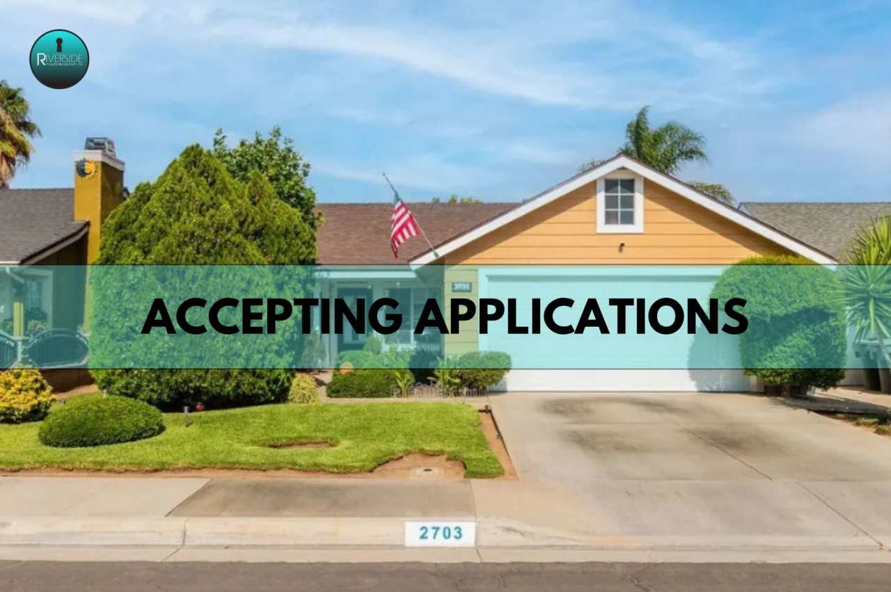 Beautiful home with great curb appeal!