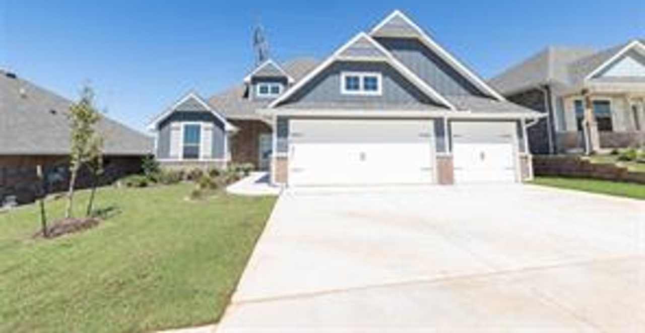 Brand New! 4 bedroom 3 bath home in Edmond schools