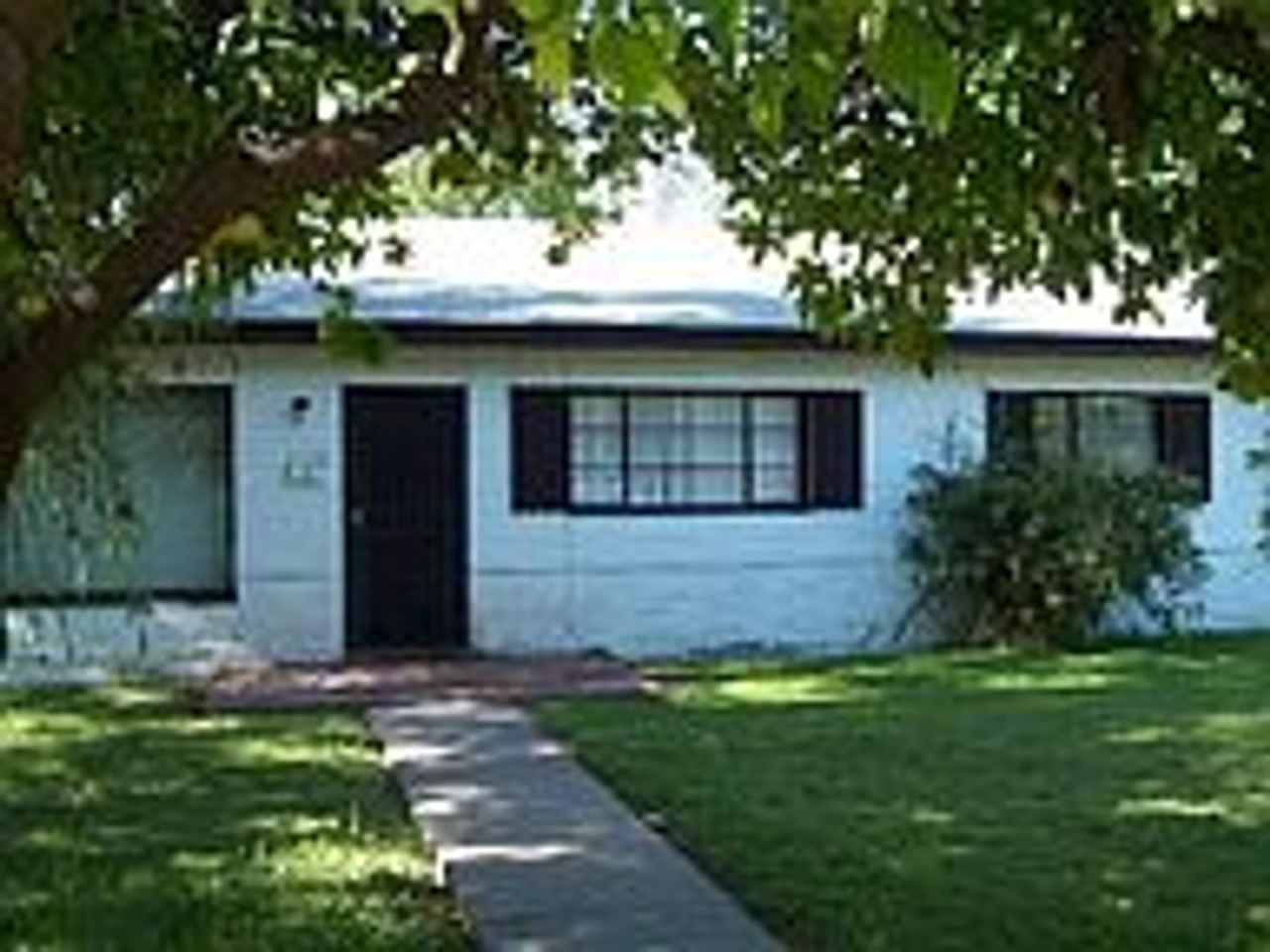 Charming 4-Bedroom Home in Hudson Park – Lush Landscaping!