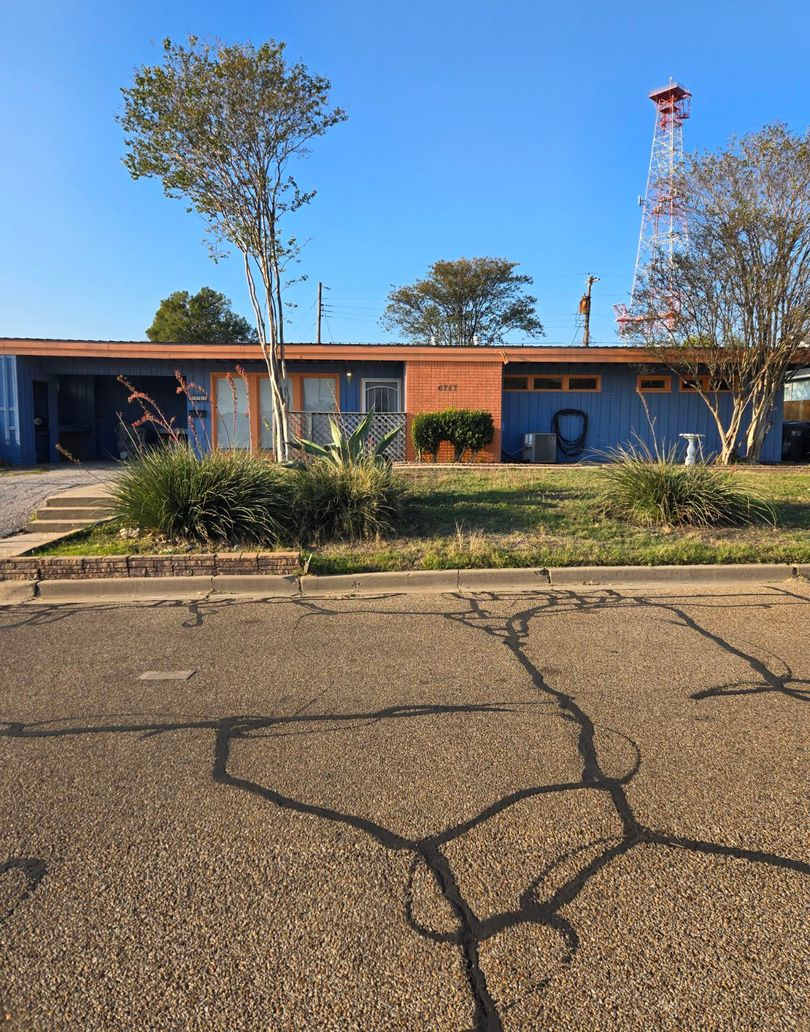 Charming 2-Bed, 1-Bath Duplex in the Heart of Waco